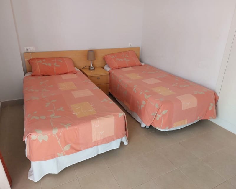 3 bedroom Apartment for sale in Playa Flamenca, Orihuela with pool €