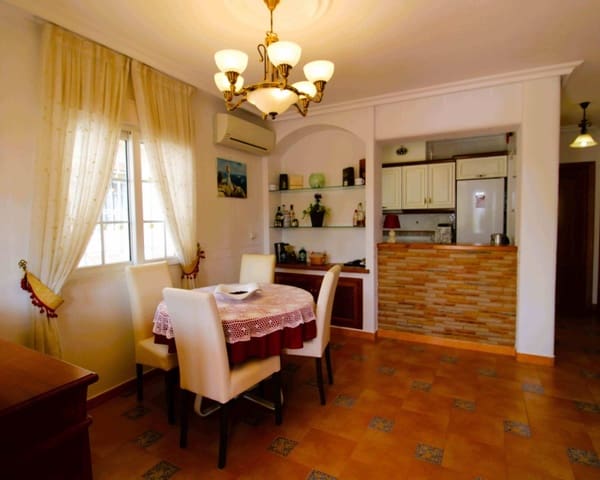 3 makuuhuone Huvila myytävänä paikassa Villamartin, Orihuela mukana uima-altaan - 369 000 € (Ref: 8635546)