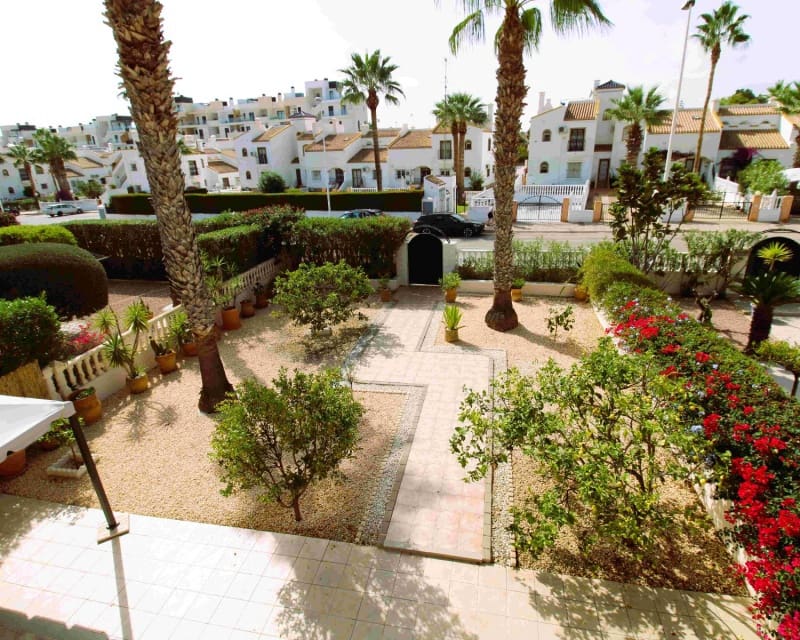 3 makuuhuone Huvila myytävänä paikassa Villamartin mukana uima-altaan - 369 000 € (Ref: 8635546)