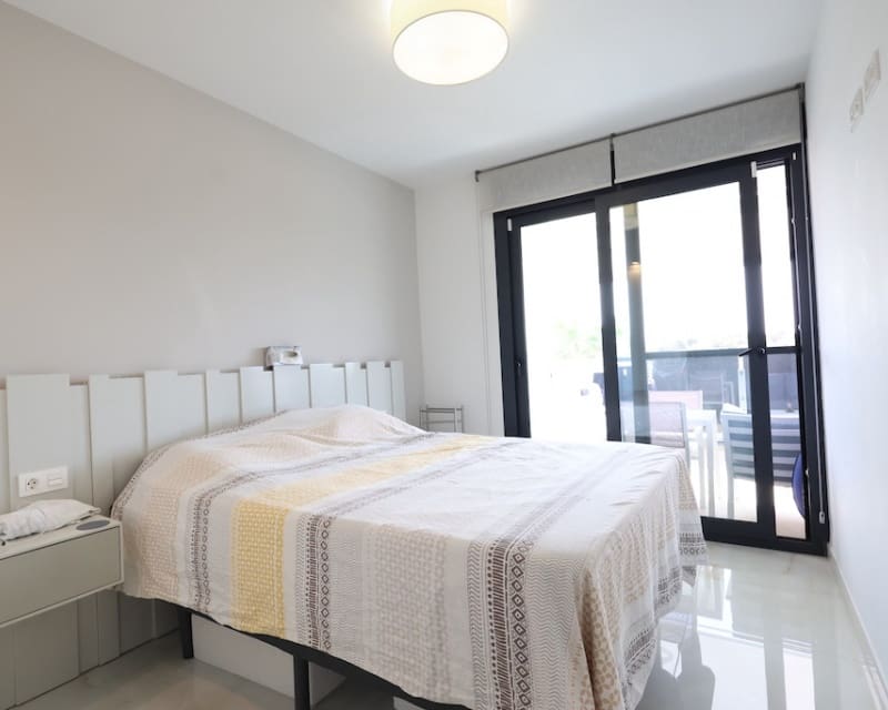 Apartamento de 2 habitaciones en Los Altos en venta con piscina - 269.000 € (Ref: 8703015)
