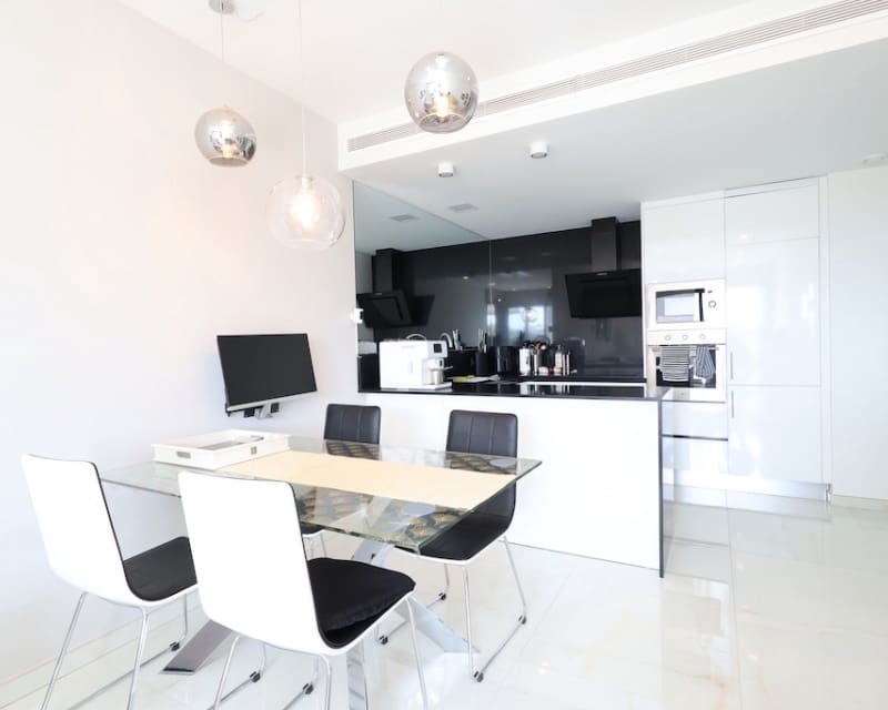 Apartamento de 2 habitaciones en Los Altos en venta con piscina - 269.000 € (Ref: 8703015)