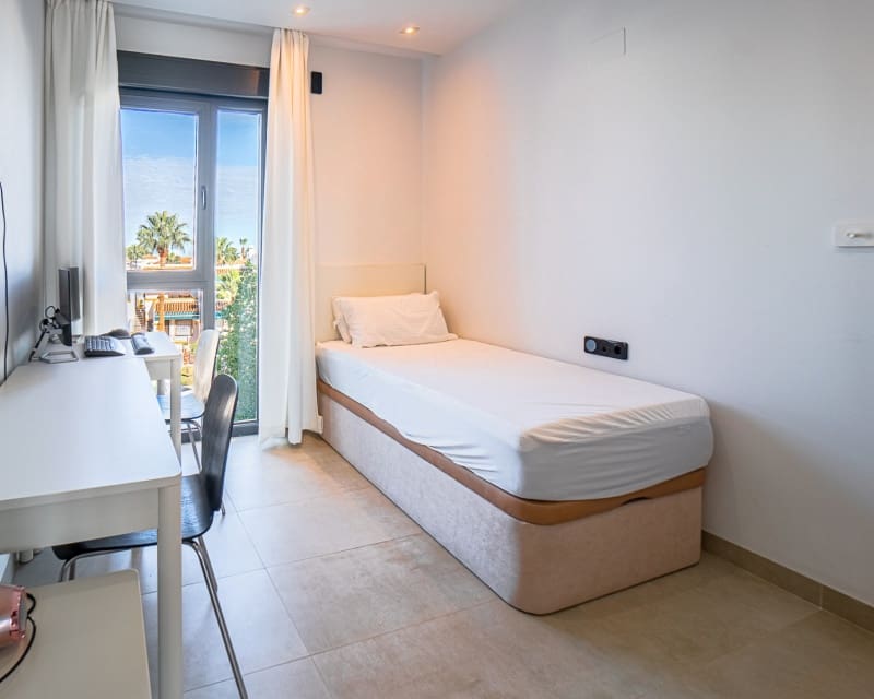 Apartamento de 3 habitaciones en Villamartin en venta con piscina - 549.000 € (Ref: 8782227)