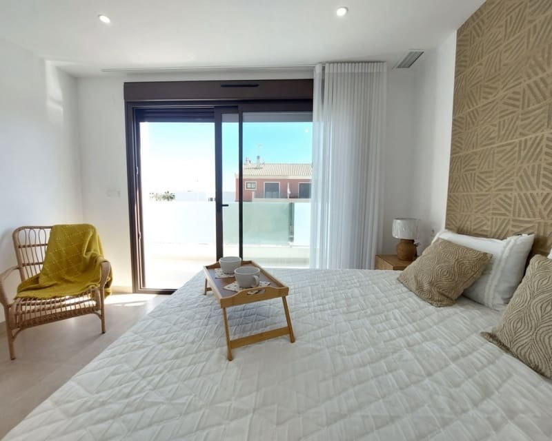 3 soverom Villa til salgs i San Pedro del Pinatar med svømmebasseng - € 395 000 (Ref: 8785566)