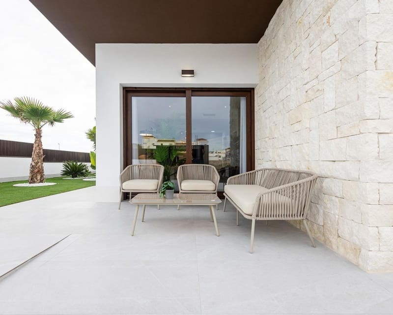 2 chambre Villa/Maison à vendre à San Miguel de Salinas avec piscine - 351 000 € (Ref: 8800172)