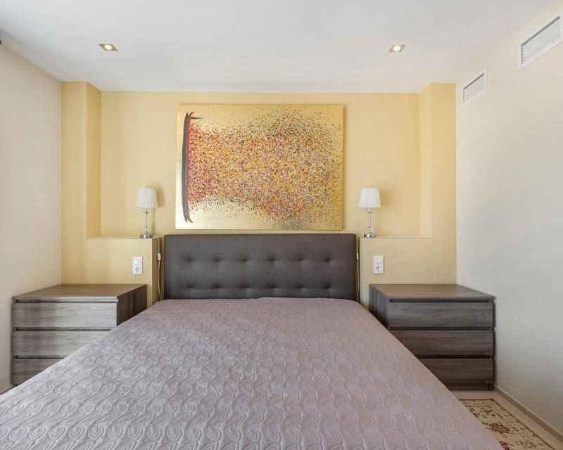 Chalet de 5 habitaciones en La Zenia en venta con piscina - 895.000 € (Ref: 8800193)