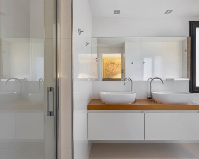 Chalet de 5 habitaciones en La Zenia en venta con piscina - 895.000 € (Ref: 8800193)