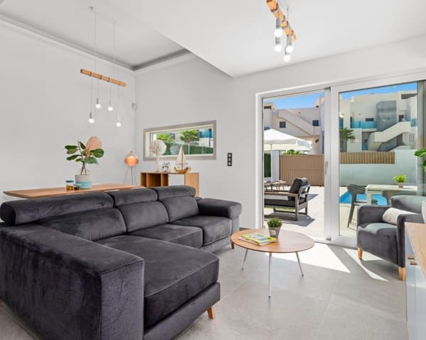 3 slaapkamer Villa te koop in El Raso, Guardamar del Segura met zwembad - € 445.000 (Ref: 8800194)