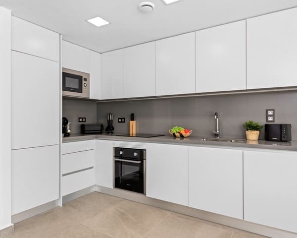 3 slaapkamer Villa te koop in El Raso, Guardamar del Segura met zwembad - € 445.000 (Ref: 8800194)