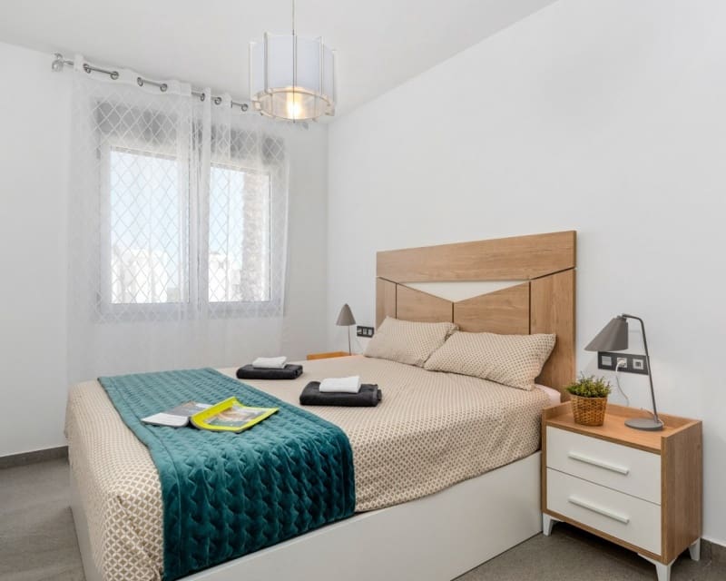 3 slaapkamer Villa te koop in El Raso met zwembad - € 445.000 (Ref: 8800194)