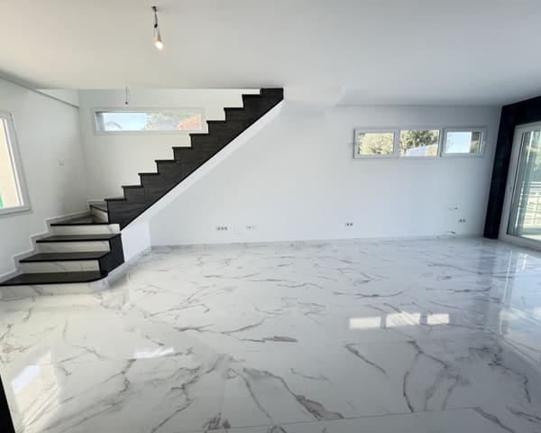 4 slaapkamer Villa te koop in Los Balcones met zwembad - € 599.000 (Ref: 8815004)