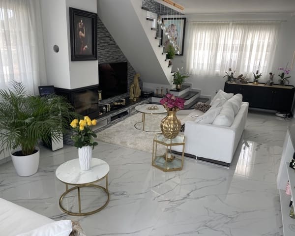 4 slaapkamer Villa te koop in Los Balcones met zwembad - € 599.000 (Ref: 8815005)