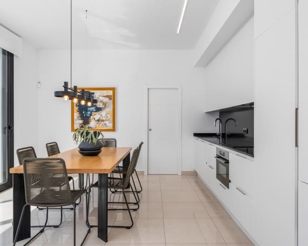 4 camera da letto Villa in vendita in Ciudad Quesada, Rojales con piscina - 640.000 € (Rif: 8830361)