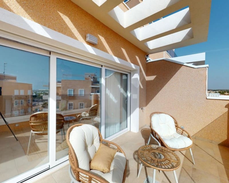 3 Zimmer Apartment zu verkaufen in Pilar de la Horadada mit Pool - 299.900 € (Ref: 8850153)