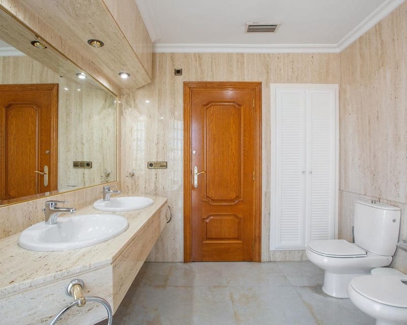 5 slaapkamer Villa te koop in La Torreta met zwembad - € 780.000 (Ref: 8861562)