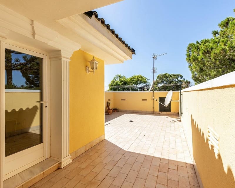 5 slaapkamer Villa te koop in La Torreta met zwembad - € 780.000 (Ref: 8861562)