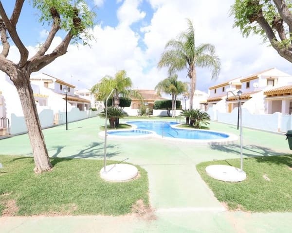 2 slaapkamer Huis te koop in Torre de la Horadada, Pilar de la Horadada met zwembad - € 234.900 (Ref: 8990182)
