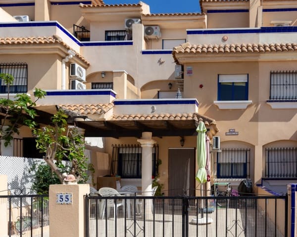 3 bedroom Townhouse for sale in La Zenia, Orihuela with pool - € 229,900 (Ref: 9027083)