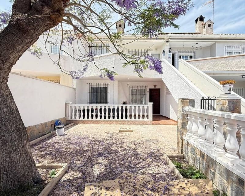 2 soveværelse Lejlighed til salg i Cabo Roig med swimmingpool - € 169.900 (Ref: 9041703)