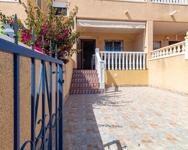 2 soveværelse Byhus til salg i Punta Prima, Orihuela med swimmingpool - € 184.900 (Ref: 9041711)