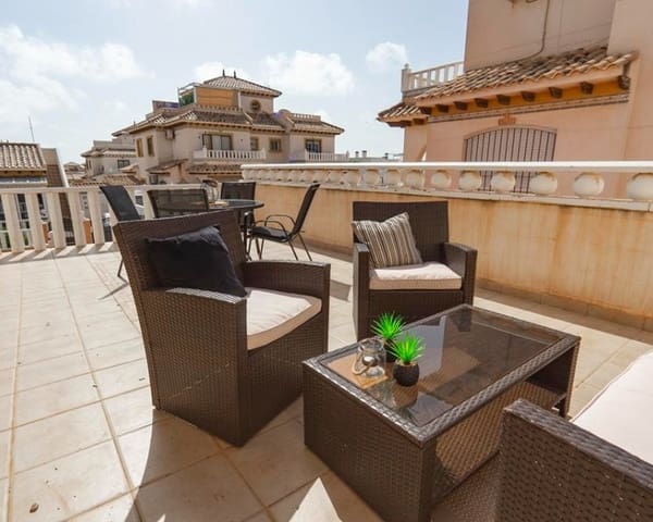 3 slaapkamer Villa te koop in Cabo Roig, Orihuela met zwembad - € 210.000 (Ref: 9066964)