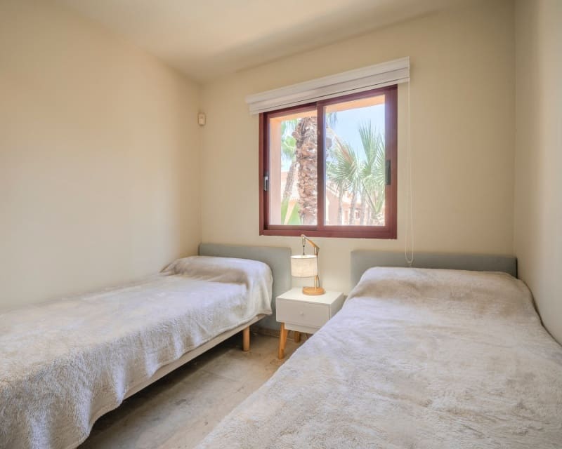 3 soverom Hus til salgs i Los Alcazares med svømmebasseng - € 270 000 (Ref: 9094297)