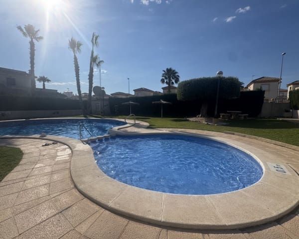 2 bedroom Bungalow for sale in Villamartin, Orihuela with pool - € 184,995 (Ref: 9104011)
