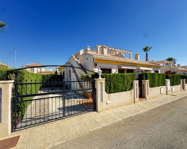 2 bedroom Bungalow for sale in Villamartin, Orihuela with pool - € 184,995 (Ref: 9104011)