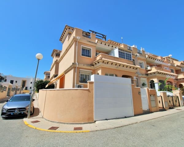 3 soverom Hus til salgs i Villamartin, Orihuela med svømmebasseng - € 269 000 (Ref: 9133622)