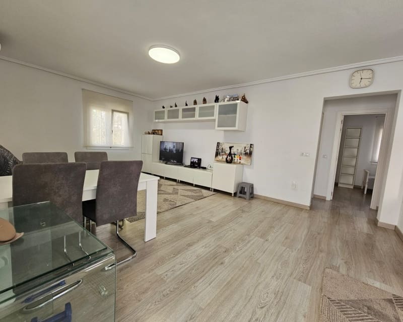 4 Zimmer Villa zu verkaufen in Lo Pepin mit Pool - 450.000 € (Ref: 9136367)