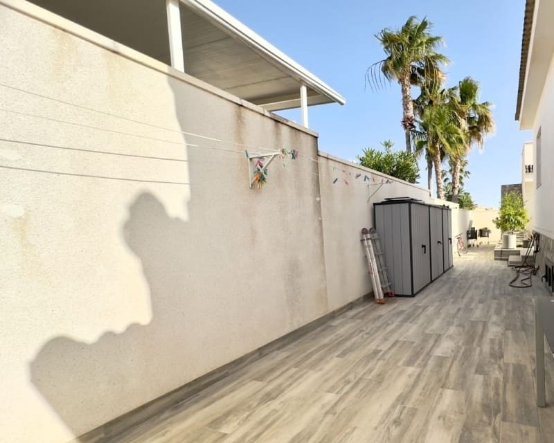 4 Zimmer Villa zu verkaufen in Lo Pepin mit Pool - 450.000 € (Ref: 9136367)