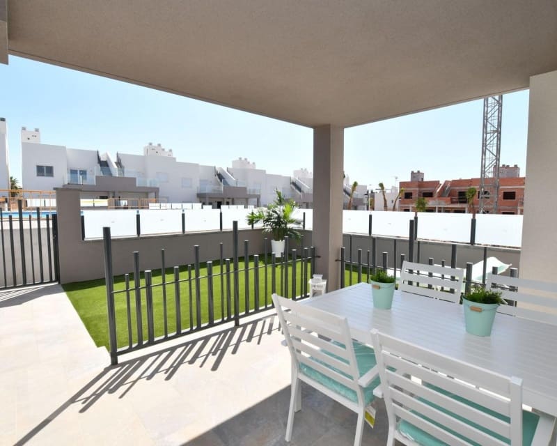2 quarto Apartamento para venda em Villamartin com piscina - 243 800 € (Ref: 9187591)