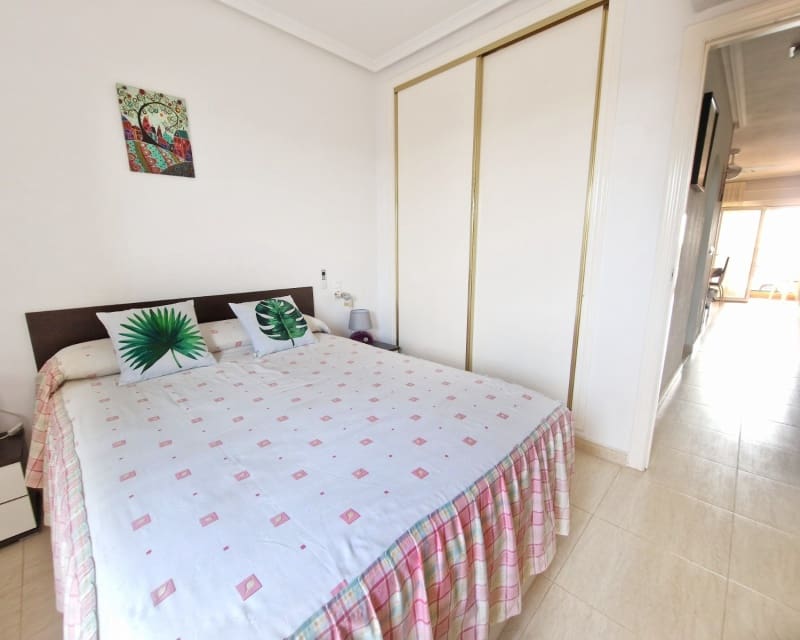 2 sovrum Lägenhet till salu i Daya Nueva med pool - 119 500 € (Ref: 9187709)