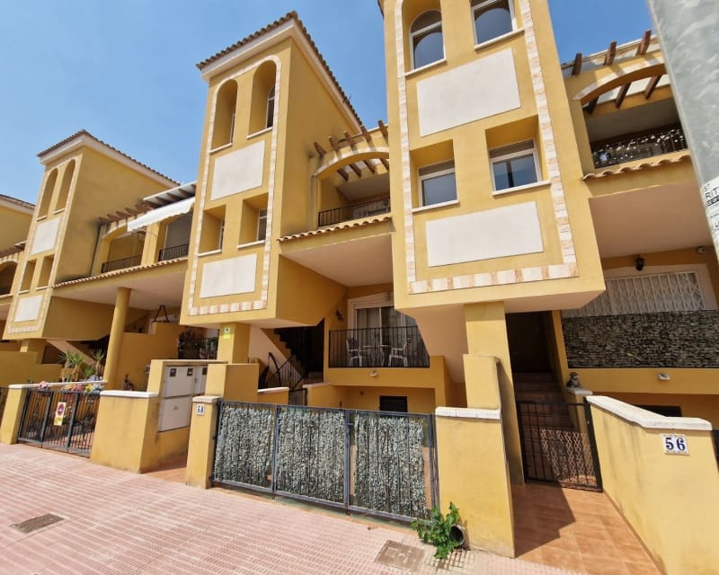 2 sovrum Lägenhet till salu i Daya Nueva med pool - 119 500 € (Ref: 9187709)