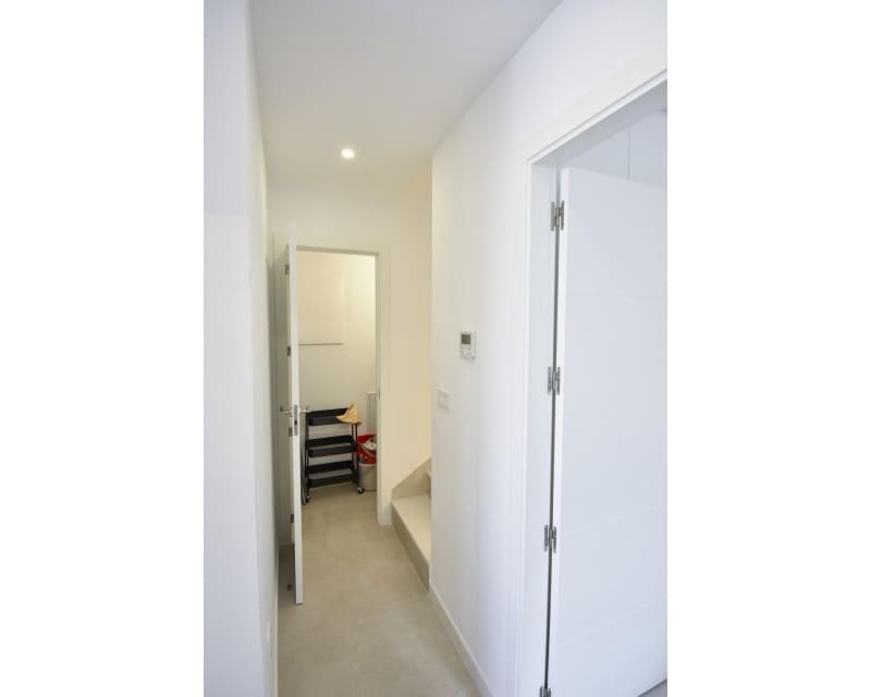 3 Zimmer Villa zu verkaufen in San Pedro del Pinatar mit Pool - 445.000 € (Ref: 9241140)