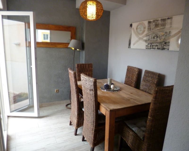 4 makuuhuone Huvila myytävänä paikassa Playa Flamenca - 399 995 € (Ref: 9242409)