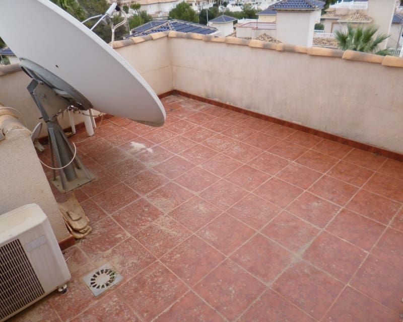 4 makuuhuone Huvila myytävänä paikassa Playa Flamenca - 399 995 € (Ref: 9242409)