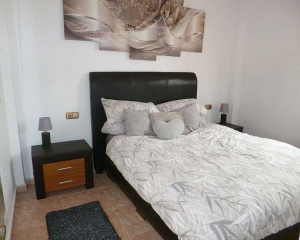 4 makuuhuone Huvila myytävänä paikassa Playa Flamenca, Orihuela - 399 995 € (Ref: 9242409)