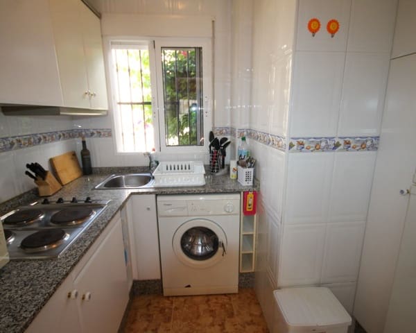 2 soverom Leilighet til salgs i Villamartin, Orihuela - € 125 000 (Ref: 9254095)