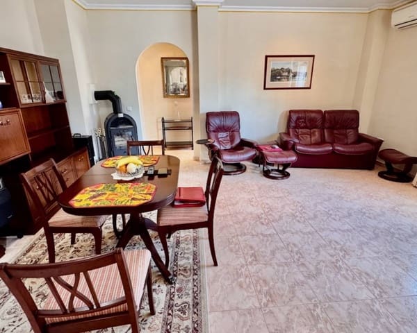 5 soveværelse Villa til salg i Benferri med swimmingpool - € 350.000 (Ref: 9287508)