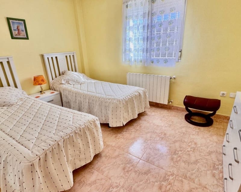 5 soveværelse Villa til salg i Benferri med swimmingpool - € 350.000 (Ref: 9287508)