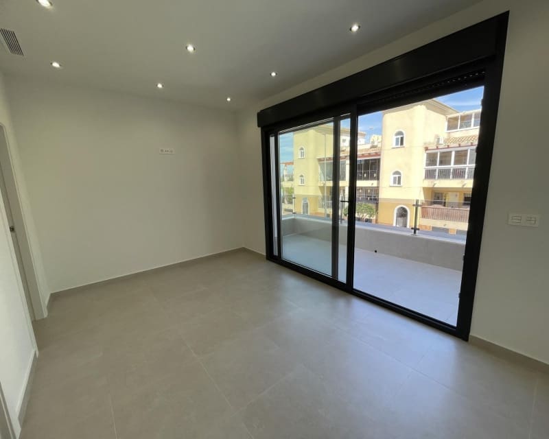 3 slaapkamer Villa te koop in Heredades met zwembad - € 359.900 (Ref: 9297085)