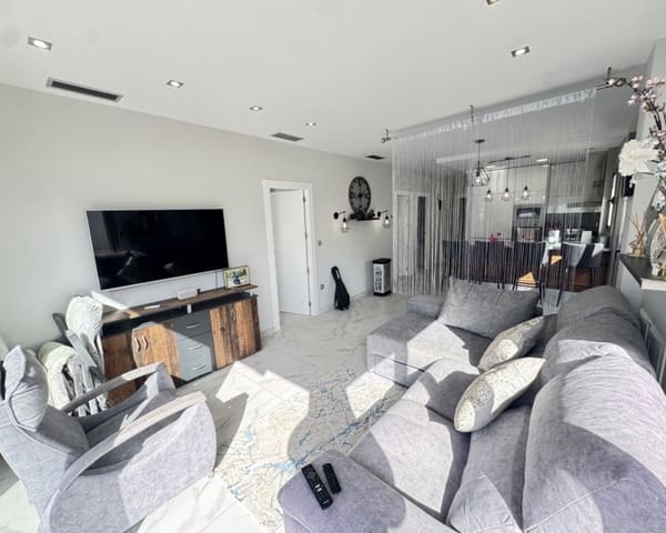 5 slaapkamer Villa te koop in Villamartin, Orihuela met zwembad - € 480.000 (Ref: 9321680)