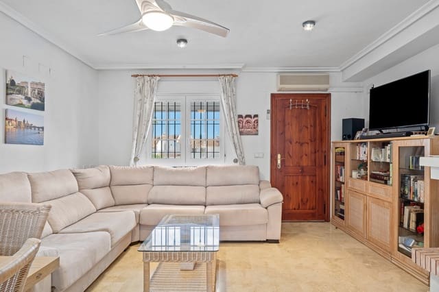 3 chambre Maison de Ville à vendre à Villamartin, Orihuela avec piscine - 239 000 € (Ref: 9367228)