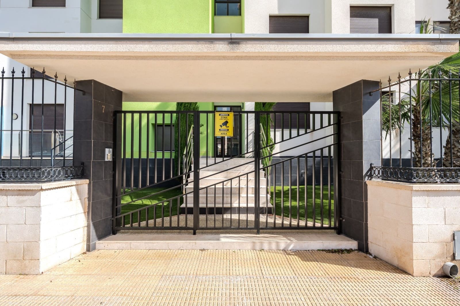 3 chambre Appartement à vendre à Cabo Roig avec piscine - 359 000 € (Ref: 9390753)