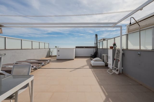 2 chambre Appartement à vendre à Punta Prima, Orihuela avec piscine - 289 000 € (Ref: 9390754)