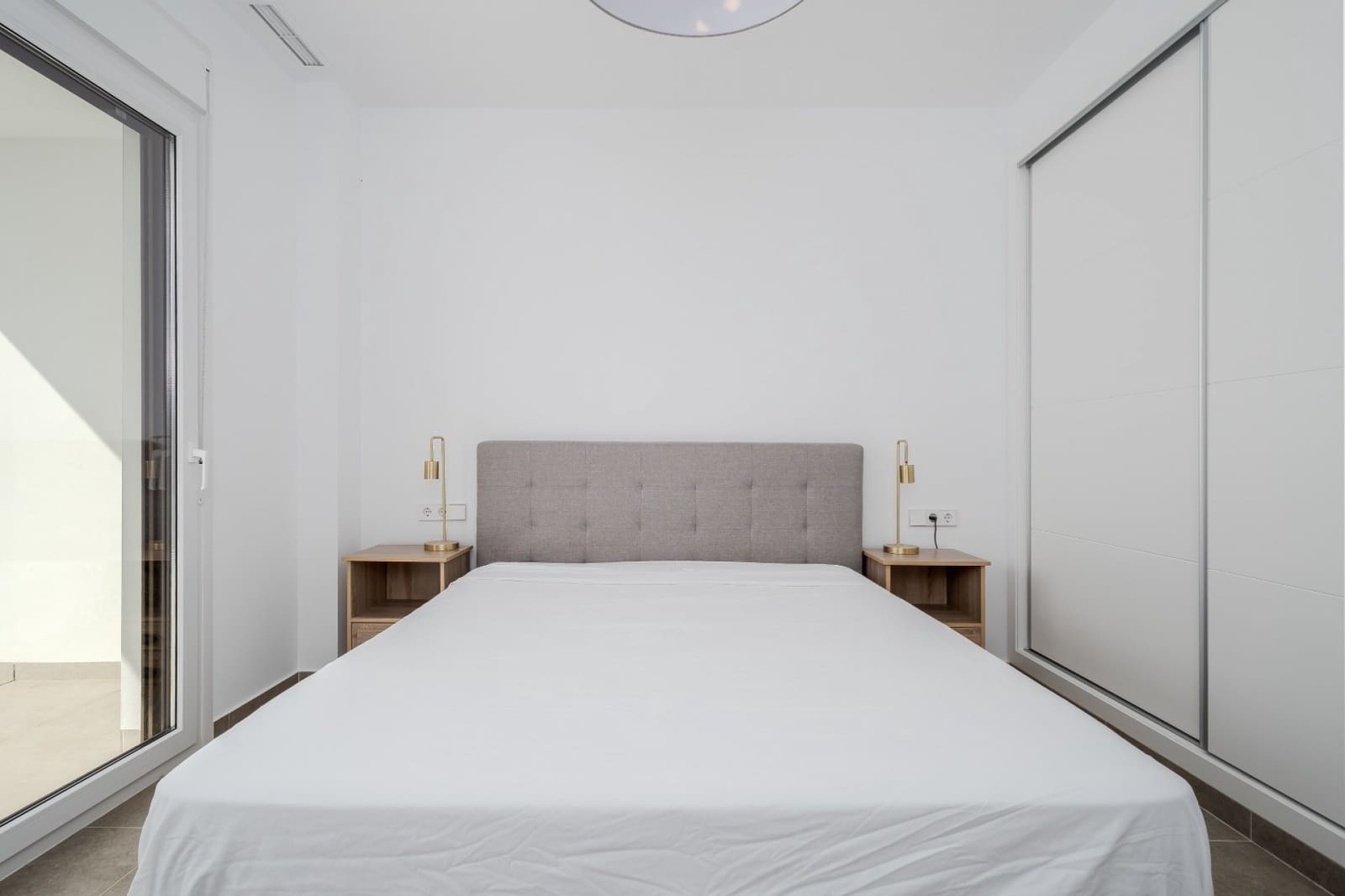 2 sovrum Lägenhet till salu i Playa Flamenca med pool - 380 000 € (Ref: 9398297)