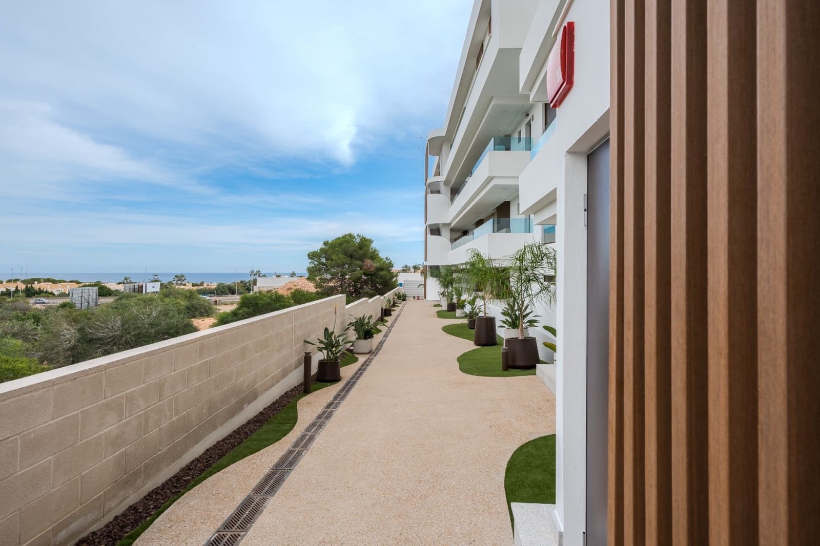 2 sovrum Lägenhet till salu i Playa Flamenca med pool - 380 000 € (Ref: 9398297)