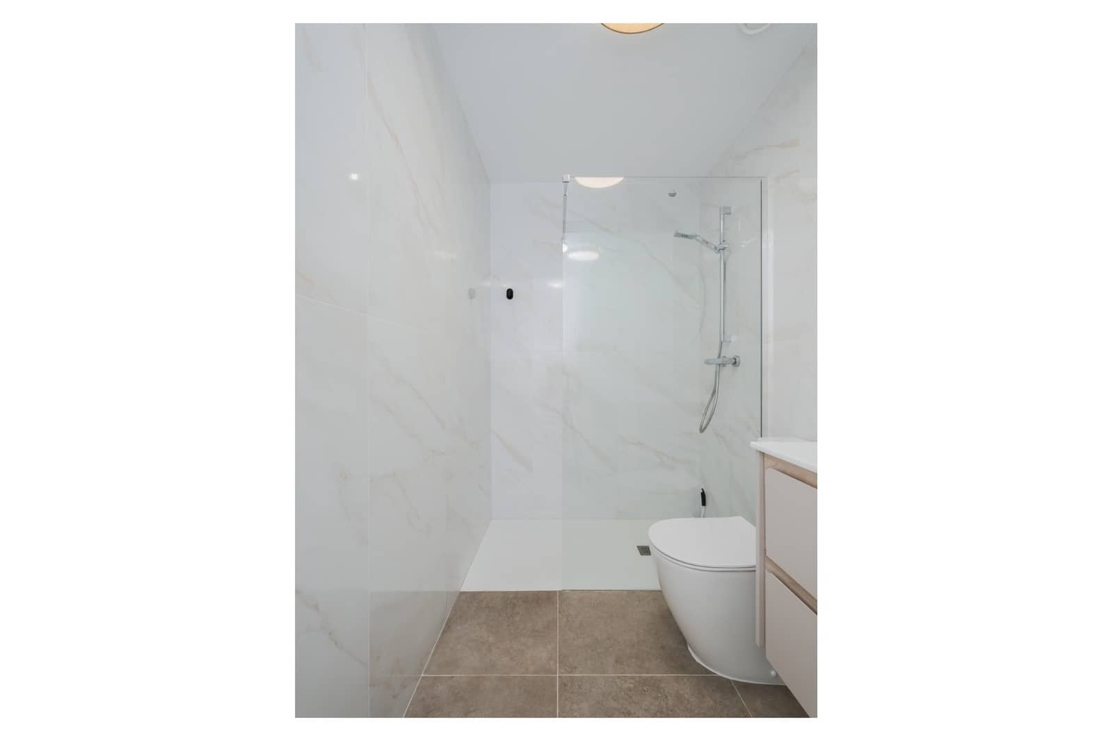 2 sovrum Lägenhet till salu i Playa Flamenca med pool - 380 000 € (Ref: 9398297)