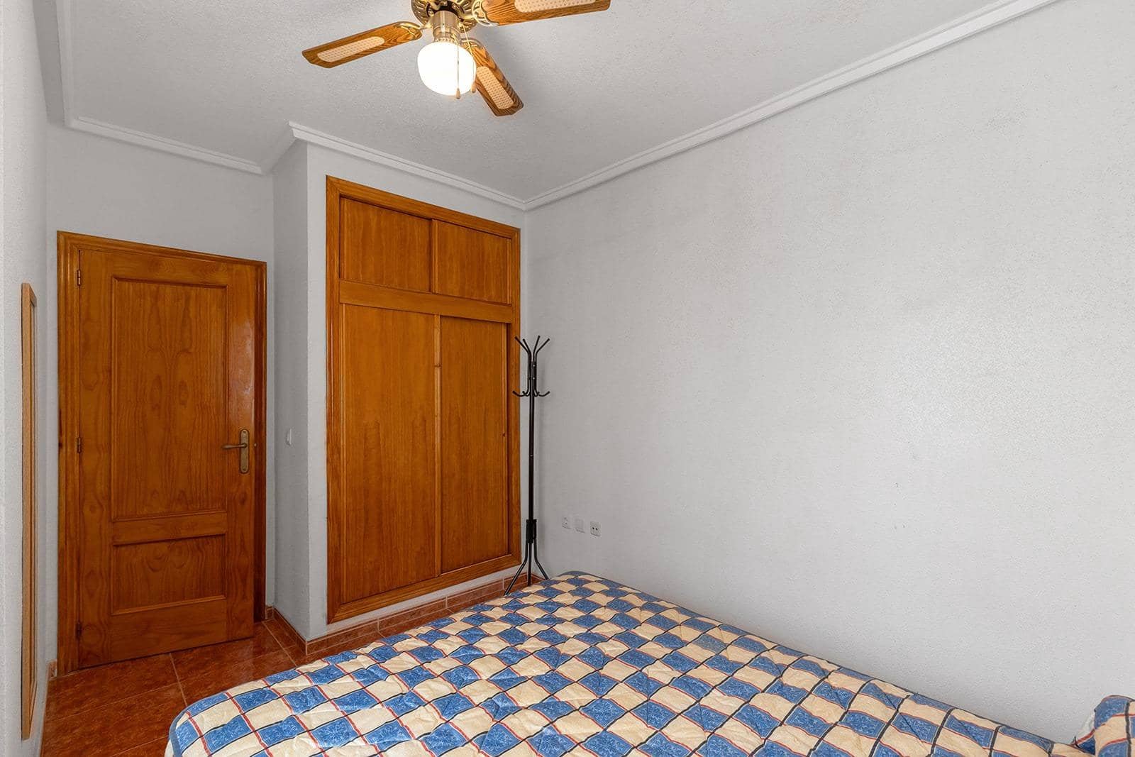 2 sypialnia Apartament na sprzedaż w Torrevieja z basenem - 125 000 € (Ref: 9403208)