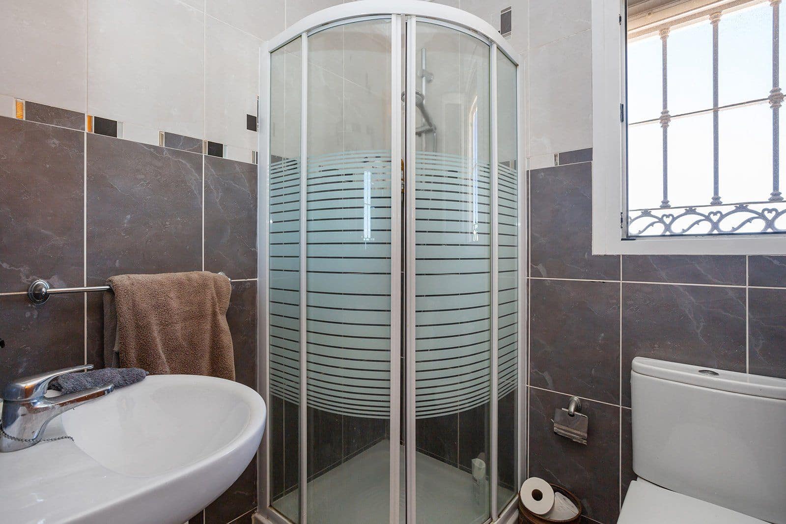 6 chambre Villa/Maison à vendre à Los Balcones avec piscine - 617 000 € (Ref: 9403210)